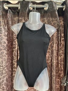 solid black beachwear