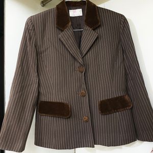 Brown Striped Blazer🤎