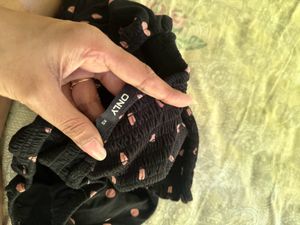 ONLY polka dots cropped top