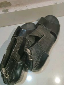 Black Zipper Detail Sandals