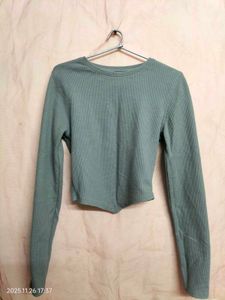 Long Sleeve Crop Top