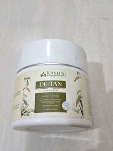 Kashni Herbal De-Tan Cleanser