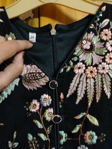 Floral Embroidered Kurta