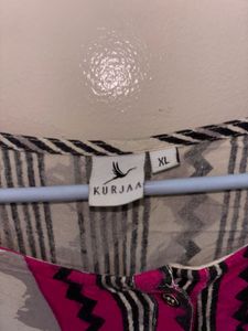 Striped 3/4 Sleeve Top