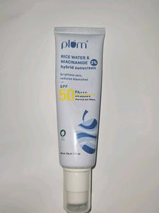 Plum Rice Water & Niacinamide Sunscreen