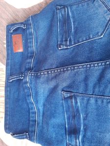 Women Blue Slim Fit High-Rise Clean Look