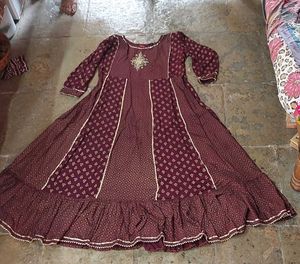Maroon Golden Printed Ethnic Kurti