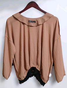 Wu Wang Wo Beige Lace Hem Top (Women)