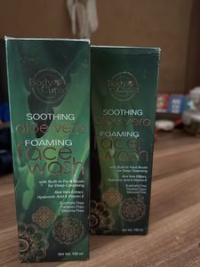 Aloe vera foaming facewashe