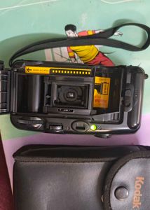 Kodak KB10 35mm film camera With Pouch Case
