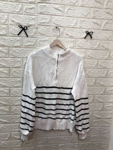 Striped Half-Zip Knit Top🕶️‼️