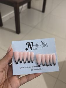 Black French Tip Press-On Nails