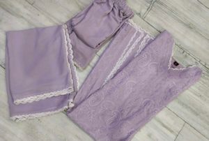 Kadhaai Suit Set
