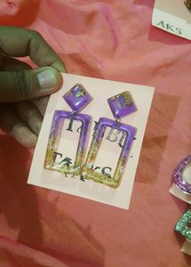 BEAUTIFUL HANDMADE RESIN EARINGS