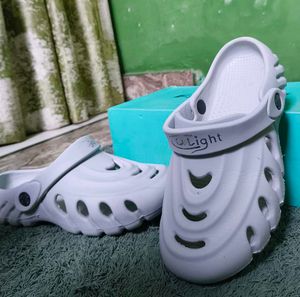 Crocs! Light Weight