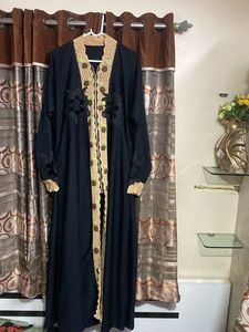 Beautiful Curosio..abaya....