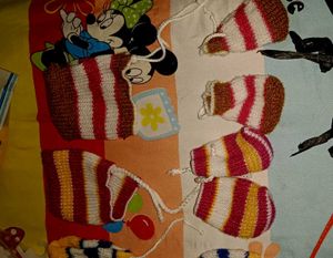 Infants Kids Combo Caps And Mittens