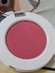 MYGLAMM Treasure It Powder Blush