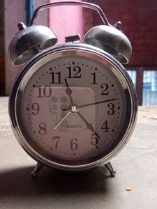 Alarm Clock Made In India Working 1 Month Use