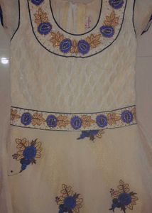 Elegant white Ethnic Gown