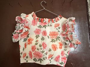Floral Ruffle blouse