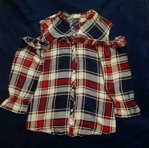 Cute Plaid Cold Shoulder Top