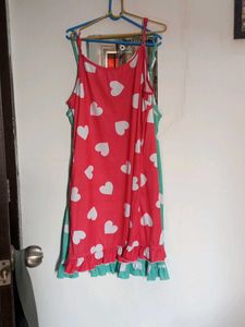 Cute Heart Print Nighty with pocket