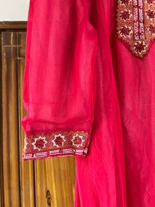 Vintage Style Women Kurta Set