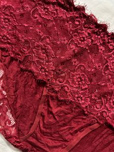 Chic Maroon Lace Briefs