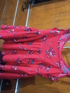 Pintresty Red Floral Sleeveless Top