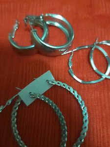 Earrings - Silver Tone