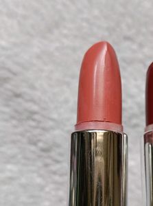 Mamaearth Hibiscus Nude Lipstick