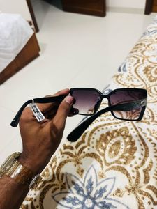 Gucci Black Square Sunglasses