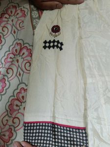 Beautifully Embroidered Kurti