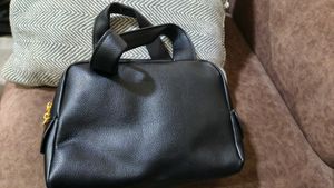 Parada Sling Bag First Copy