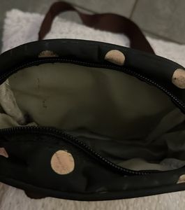 Polka Dot Sling Bag👌🎀