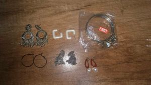 Earrings & Bracelet Set