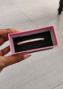Rose Gold Slender Bracelet
