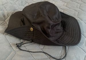 Black Bucket Hat