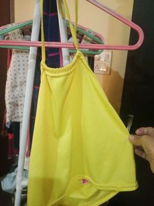 Back Less Top