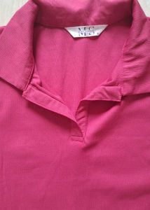 Hot pink polo crop top 💗