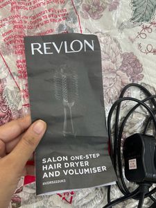 Revlon One Step Dryer &amp; Volumiser