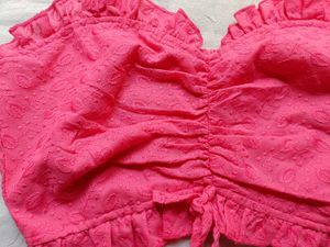 Embroidered Tie-up Ruched Top 💗