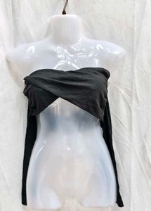 282011. Sleeved Crop Top