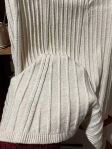 Elegant Pleated Knit Midi Skirt