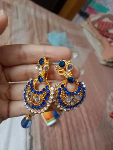 Earring
