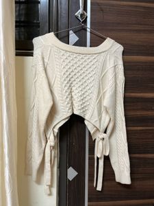Cream Knit Cropped Sweater With Ribbons