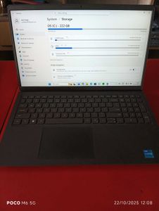 Dell Laptop 💻 8 556 storage very reliable