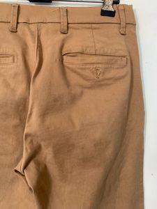 Chinos