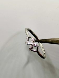 💅🏻💍😍Sterling Flower Ring😍💍✨